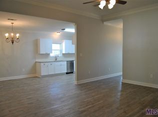 28073 Foxfire Ave, Walker, LA 70785