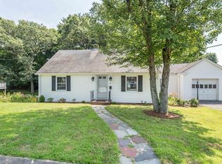 23 Seward Rd, Stoneham, MA 02180