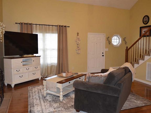 5th image of 2490 Elkmont Dr