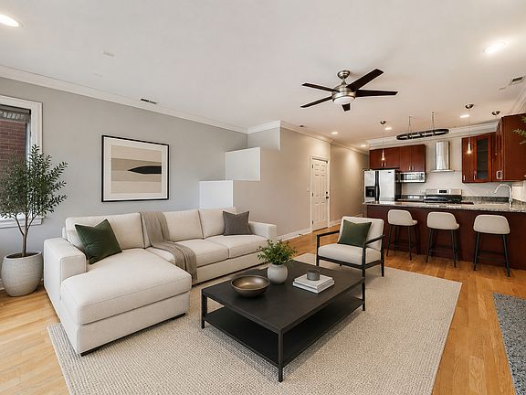 4th image of 2418 W Cortez St #2