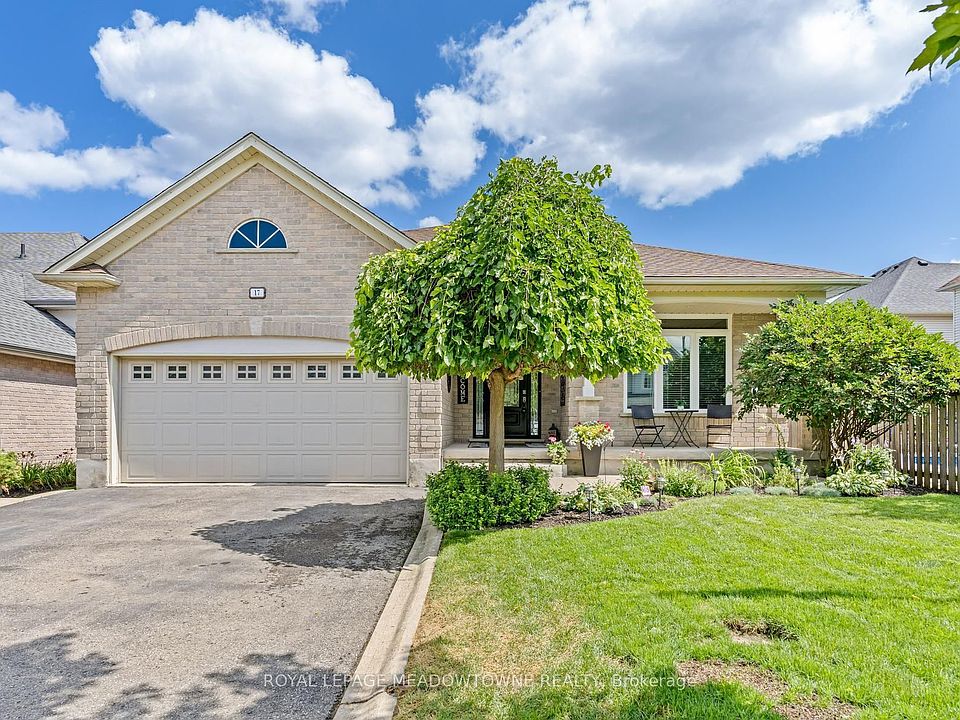 1st image of 17 Dawkins Cres