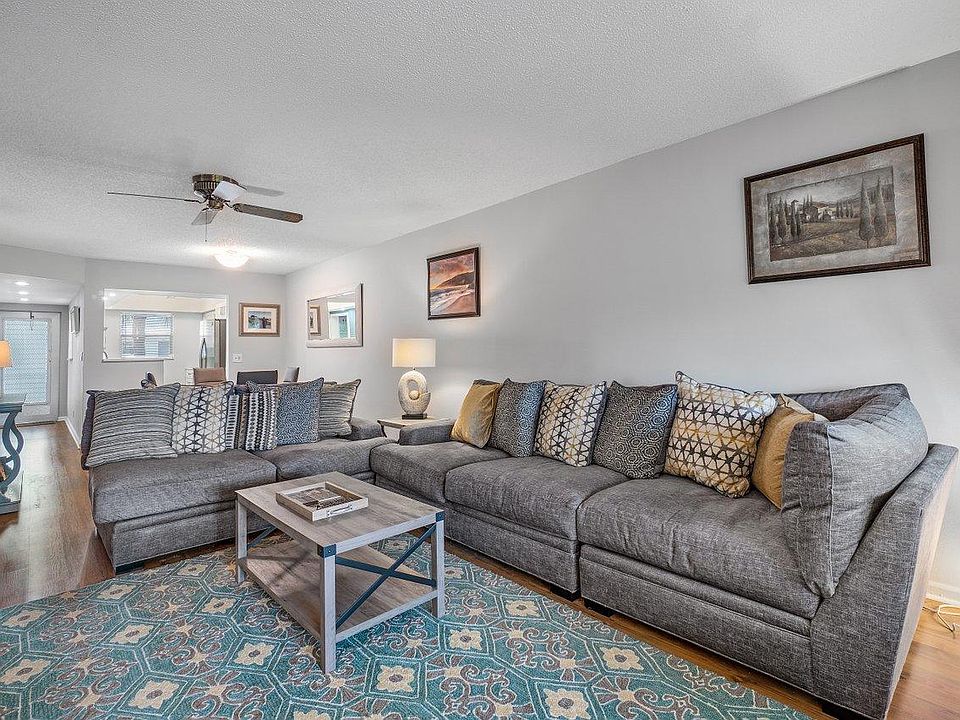 1st image of 2760 SW 22nd Ave APT 1706