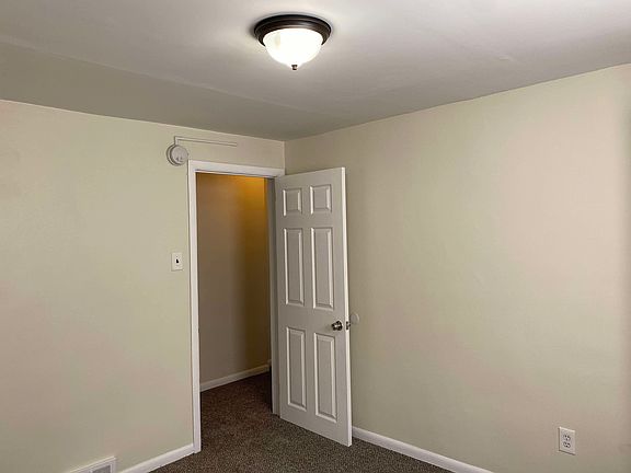 2nd image of 312-314 N Governor Printz Blvd #312B
