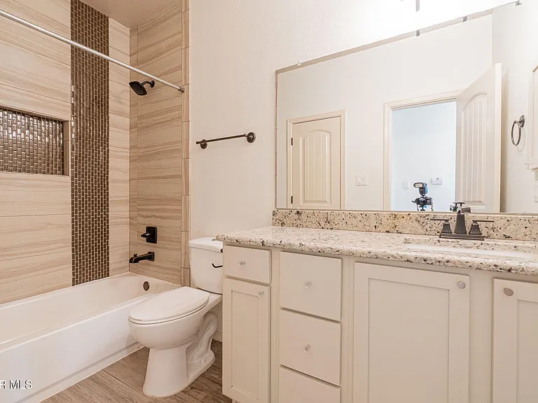 1126 Ismael Robels Way — Photo 9
