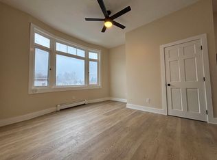 408 Central St #7, Franklin, NH 03235