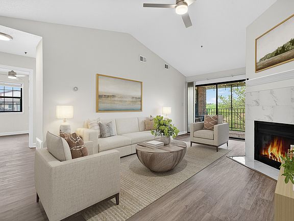 3rd image of 780 Weidner Rd APT 307