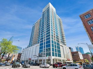 757 N Orleans St, Chicago, IL 60610
