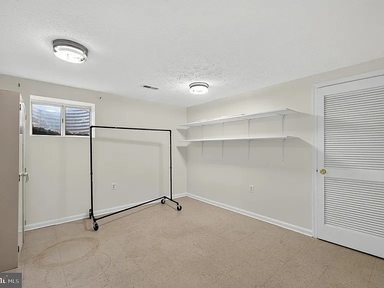14560 Creek Branch Ct — Photo 34