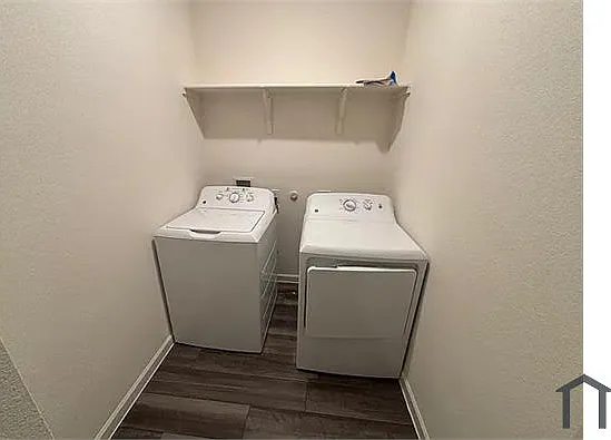 5940 Sahara Dr — Photo 4