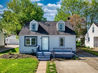 989 Davis Ave, Newark, OH 43055
