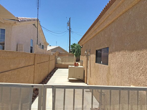 side yard