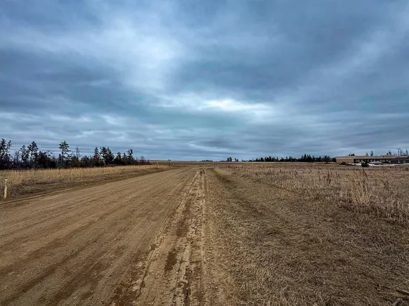 Greenleaf Ave NW, Bemidji, MN 56601