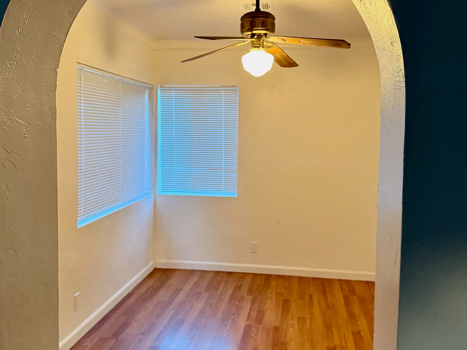 2 bed, 1200 sqft, $3,250 — Photo 3