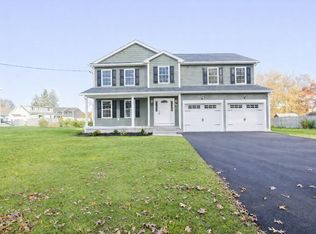 42 Loopley St, Ludlow, MA 01056