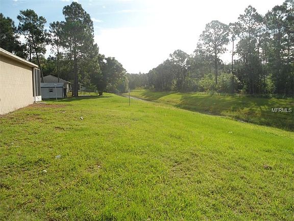 2nd image of 982 Derbyshire Dr