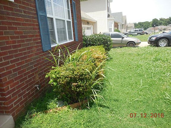 2nd image of 1588 Buchanon Dr