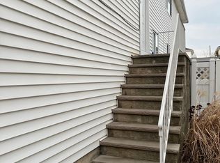 265 Kramer Ave, Staten Island, NY 10309