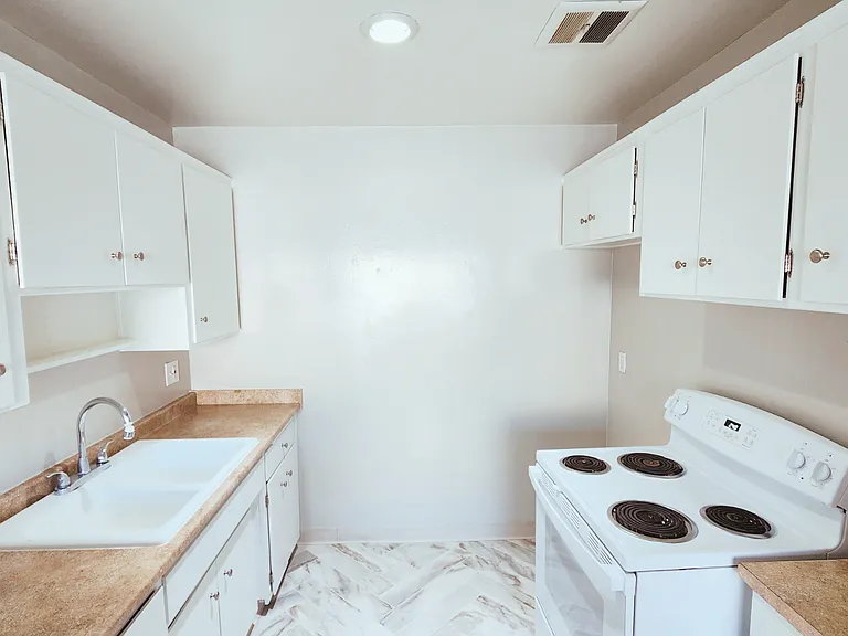 1815 Fremont Ave #7 — Photo 7