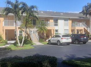 1150 Yesica Ann Cir APT 202, Naples, FL 34110