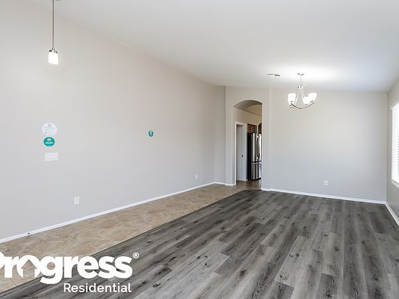 3rd image of 38205 N Lamar Dr
