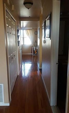 3rd image of 206 Fleet Ct #16206