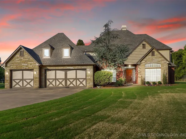 19433 E 73rd Pl N, Owasso, OK 74055