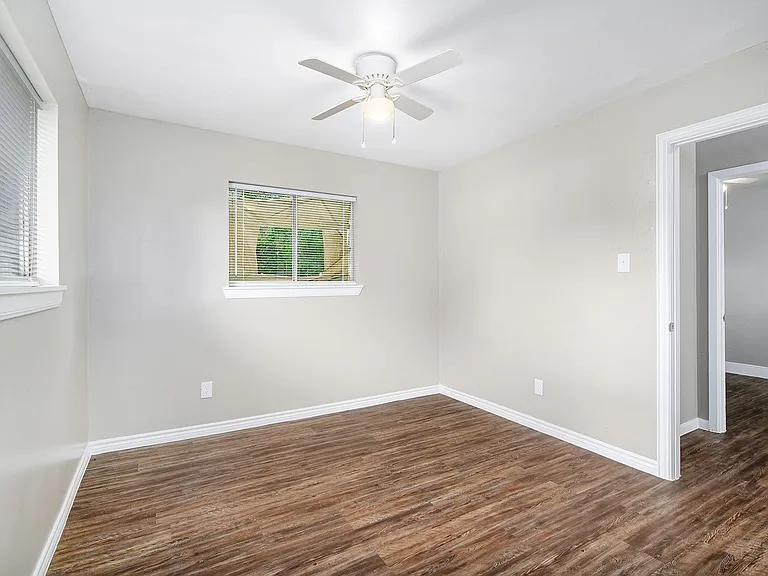 1303 S 2nd St #1 — Photo 14
