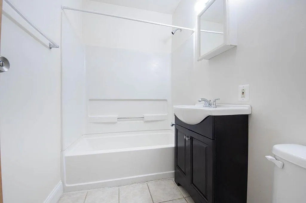 2 bed, $1,450 — Photo 4