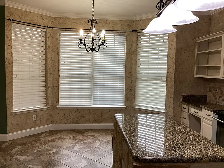 7774 Park Downs Dr — Photo 7