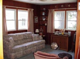 310 Sauganash St, Park Forest, IL
