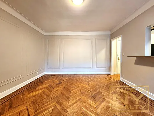 Rented by Made In NY Realty | media 7