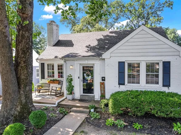 968 Nancy Carol Ln, Saint Louis, MO 63122