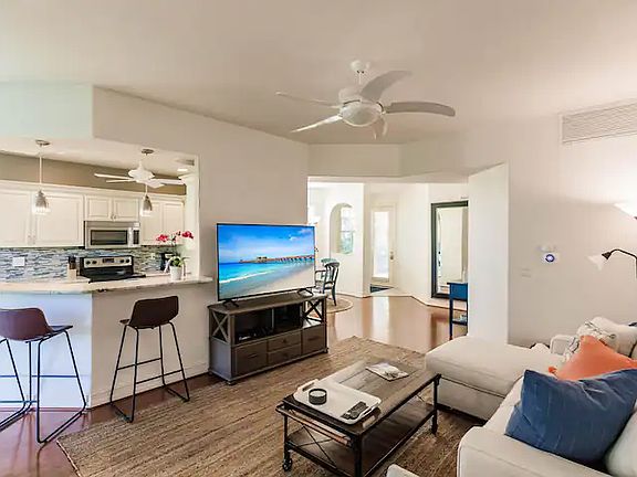 4th image of 5510 Cape Harbour Dr APT 102