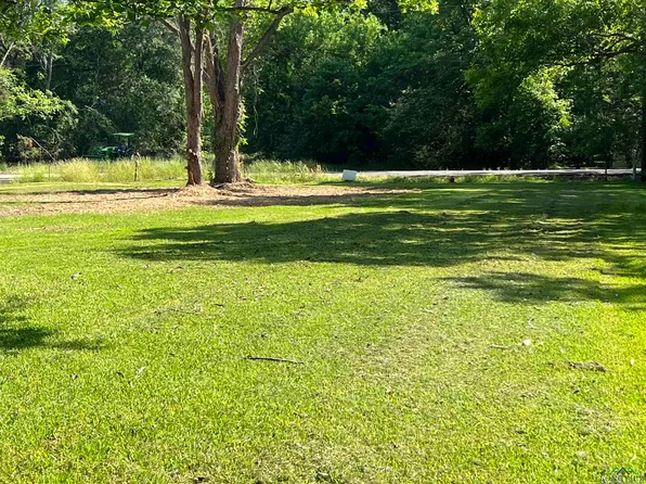 N Soda St, Jefferson, TX 75657