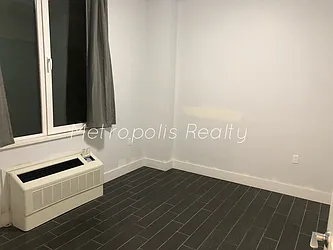 Rented by Metropolis International Realty Inc.