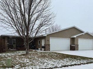 711 W 16th Ave, Mitchell, SD 57301