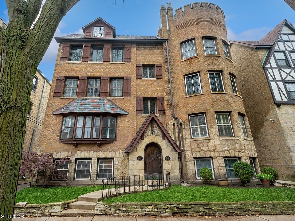 1st image of 7442 N Hoyne Ave #3N