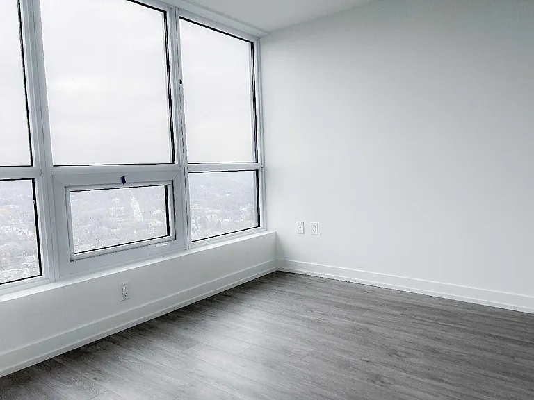 395 Bloor St E #2305 — Photo 9