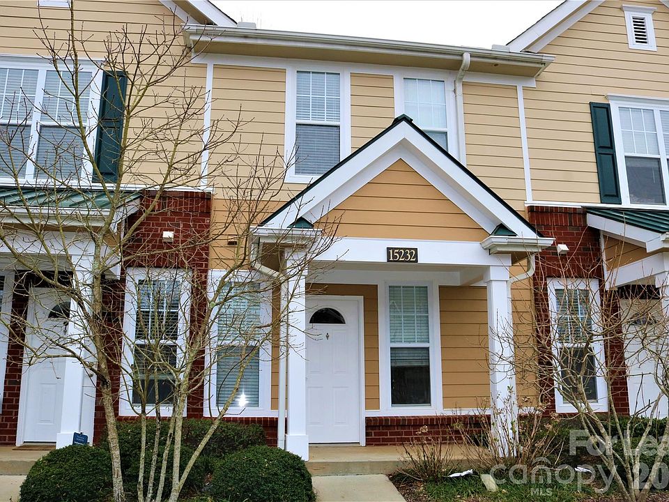 1st image of 15232 Coventry Court Ln