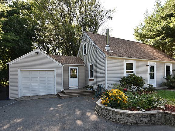 2nd image of 4 Kate Lynn Dr