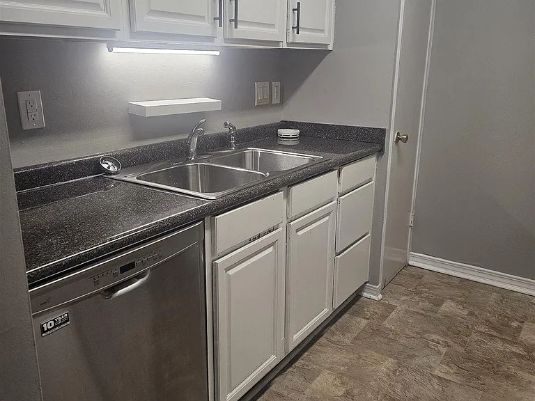 6003 Born Dr — Photo 15