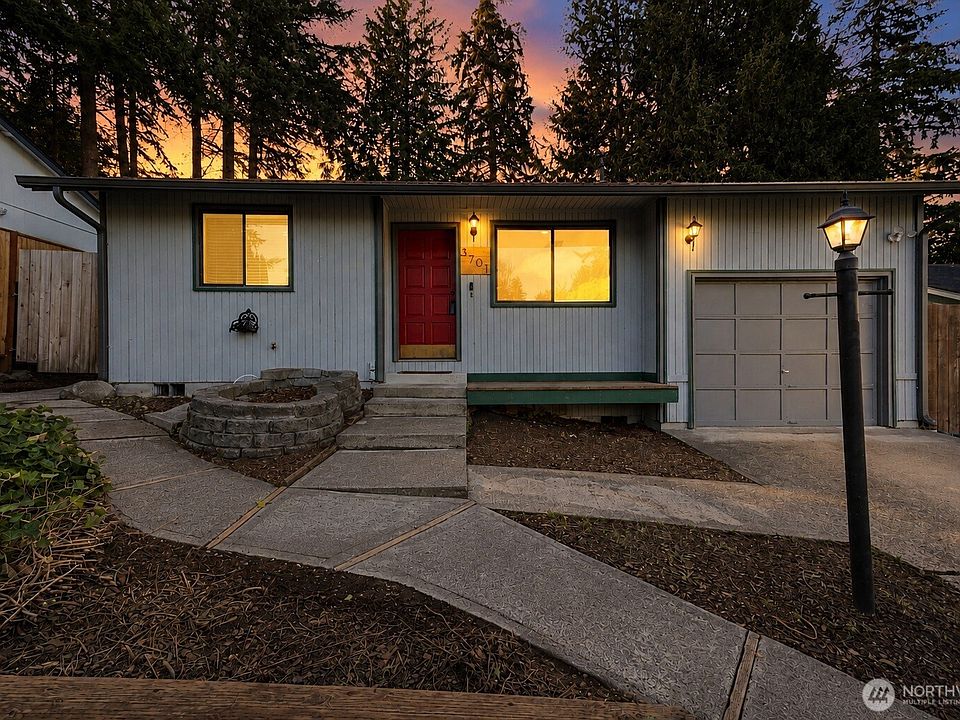 1st image of 3701 Autumnwood Court SE