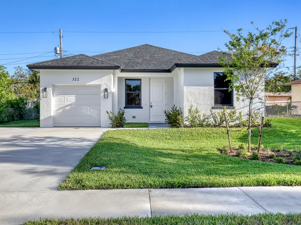 311 Ocean Parkway, Boynton Beach, FL 33435