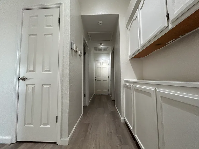 1540 Spring Ct — Photo 5
