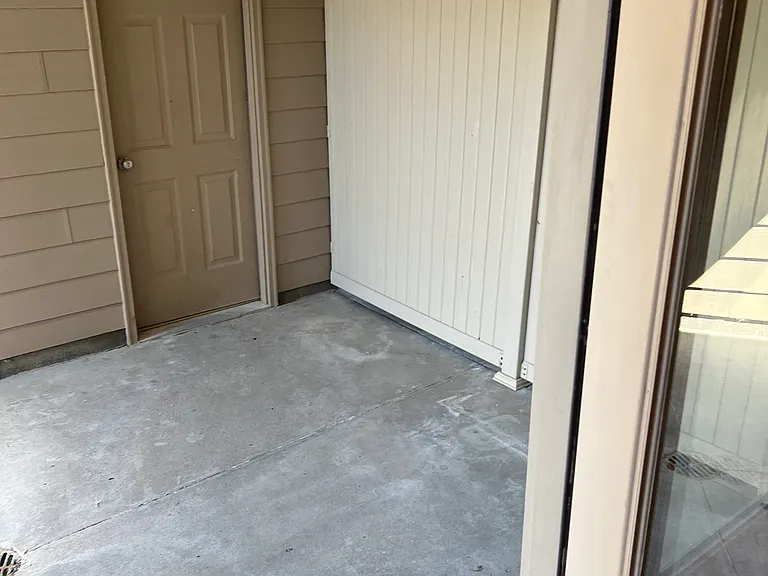 4812 10th Ave — Photo 25