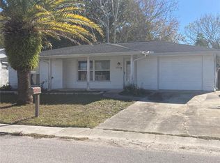 7220 San Carlos Dr, Port Richey, FL 34668