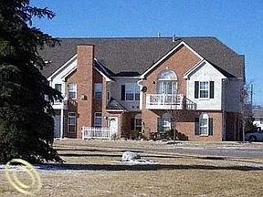 540 Olde English Cir photo 1
