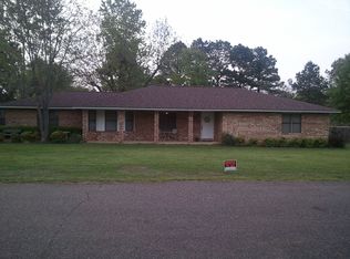 1613 Pecan Dr, Idabel, OK 74745
