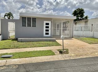Urb Las Colinas E Calle #15-3, Toa Baja, PR 00951