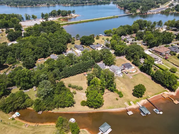 322/326 Crow Rd, Inman, SC 29349